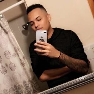 Meet your Posher, Victor